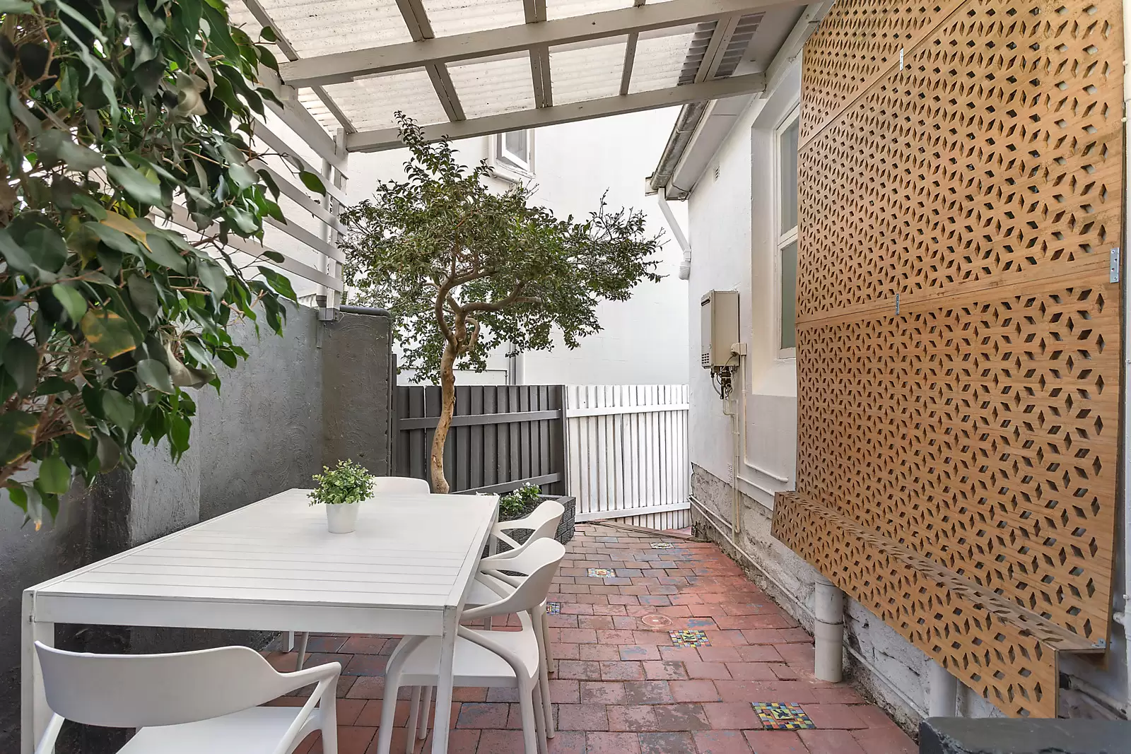 16 Trelawney Street, Woollahra Sold by Sydney Sotheby's International Realty - image 10