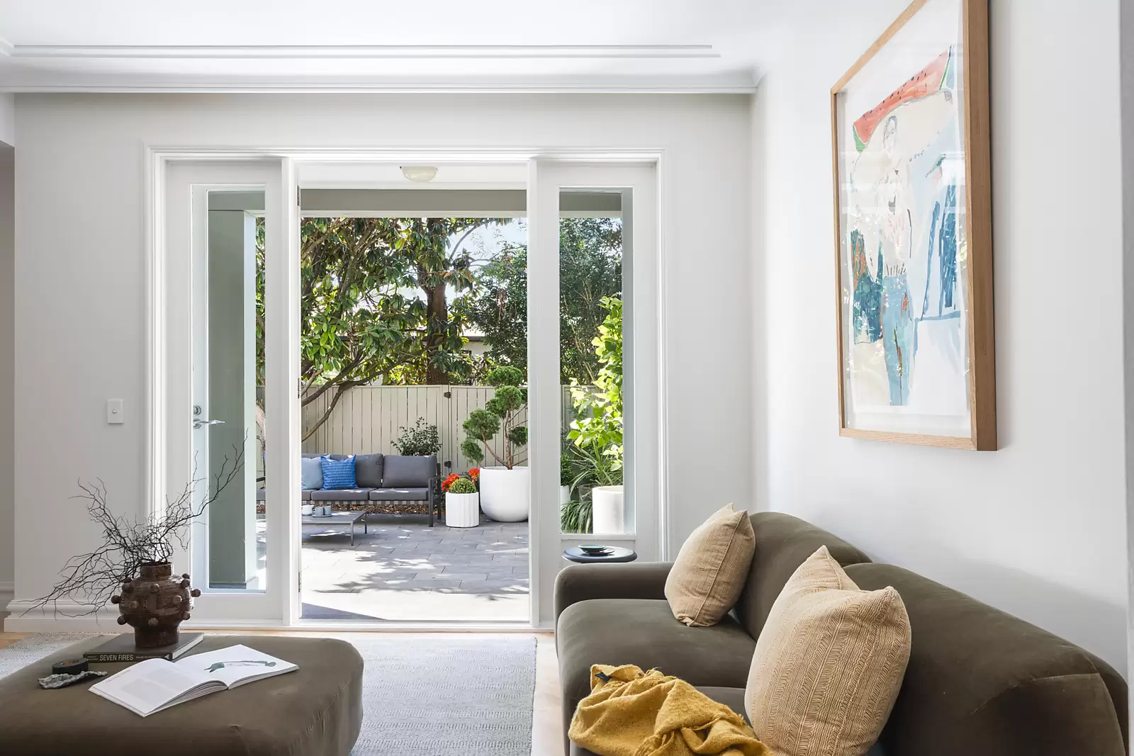 8 Flinton Street, Paddington Sold by Sydney Sotheby's International Realty - image 3