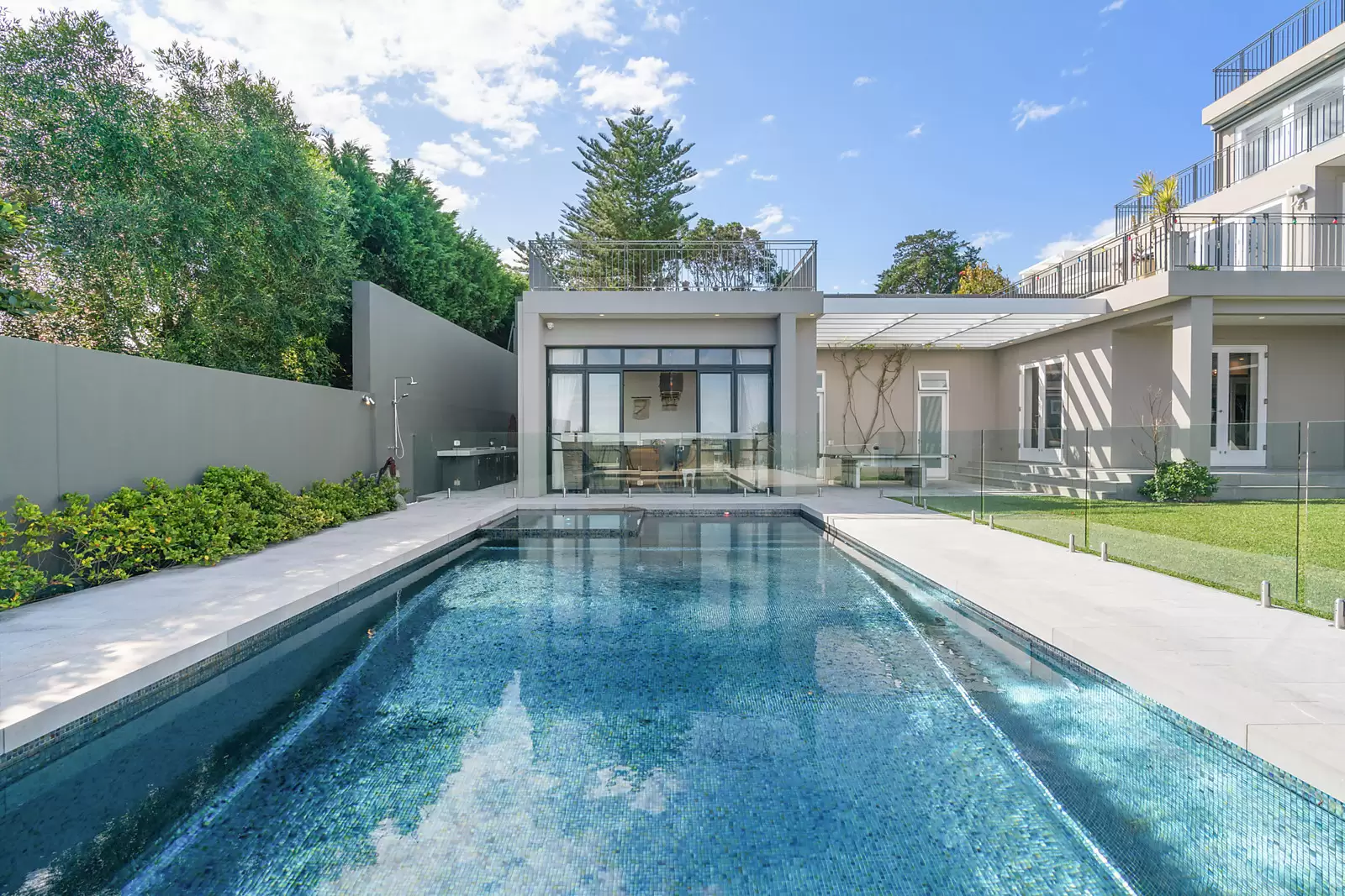 2/2A Black Street, Vaucluse For Sale by Sydney Sotheby's International Realty - image 5