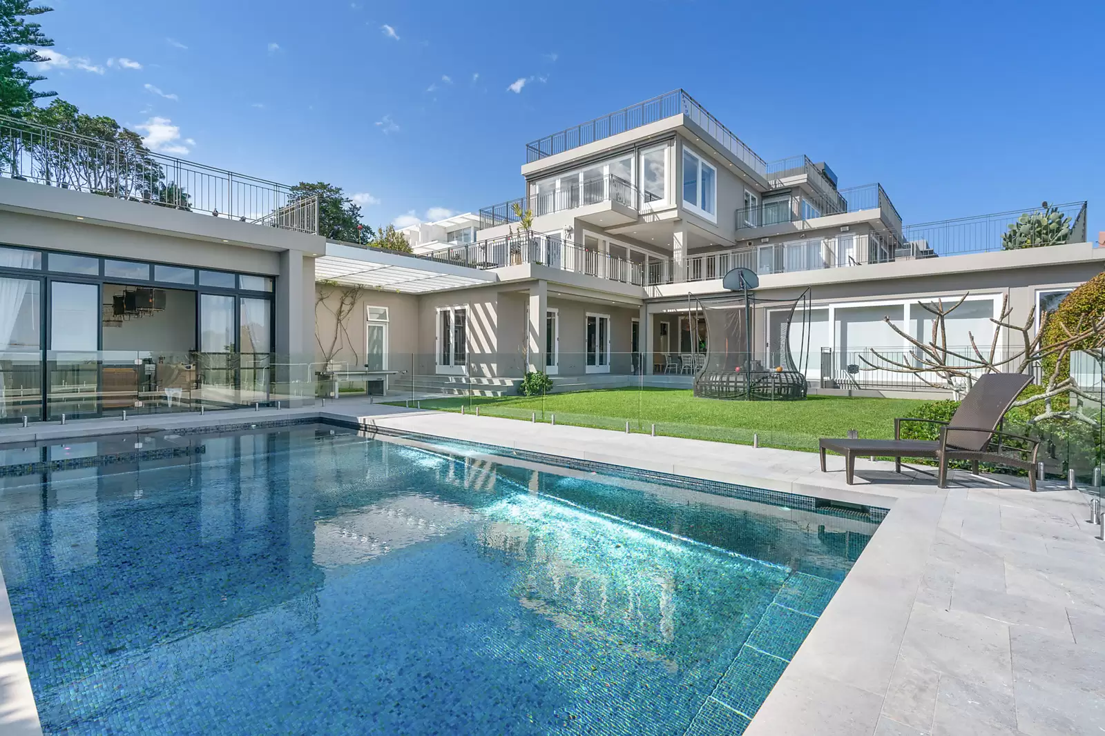 2/2A Black Street, Vaucluse For Sale by Sydney Sotheby's International Realty - image 4