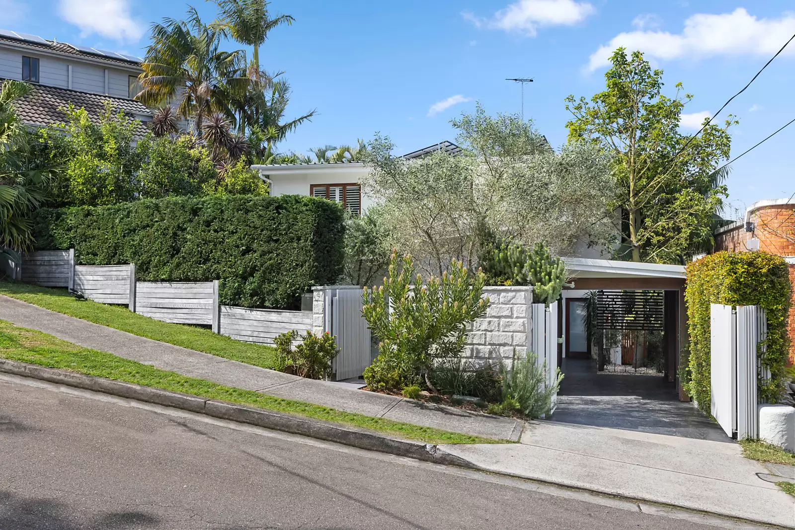 12 Blandford Avenue, Bronte Sold by Sydney Sotheby's International Realty - image 8