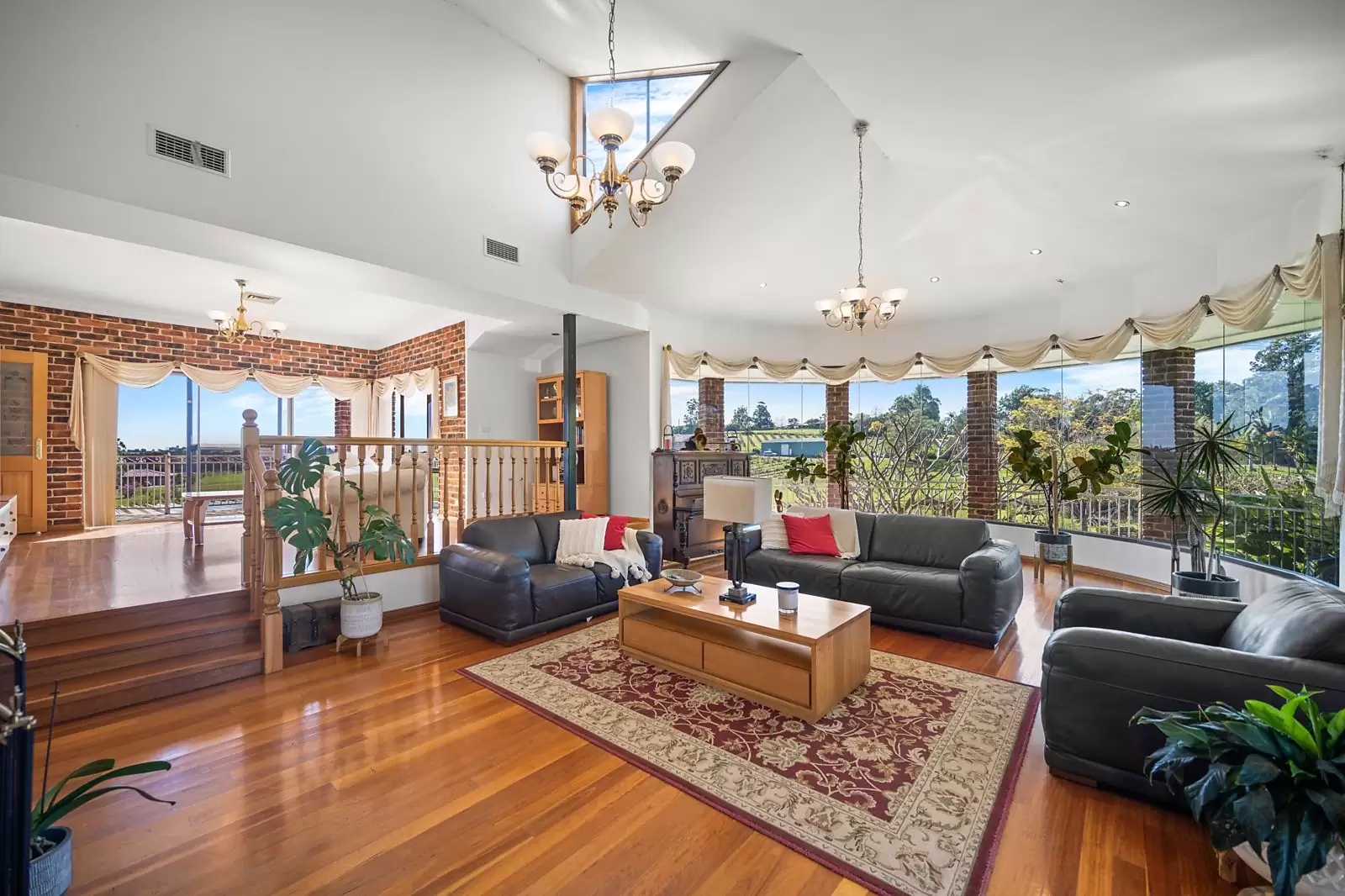 45 Homestead Road, Orchard Hills Sold by Sydney Sotheby's International Realty - image 7