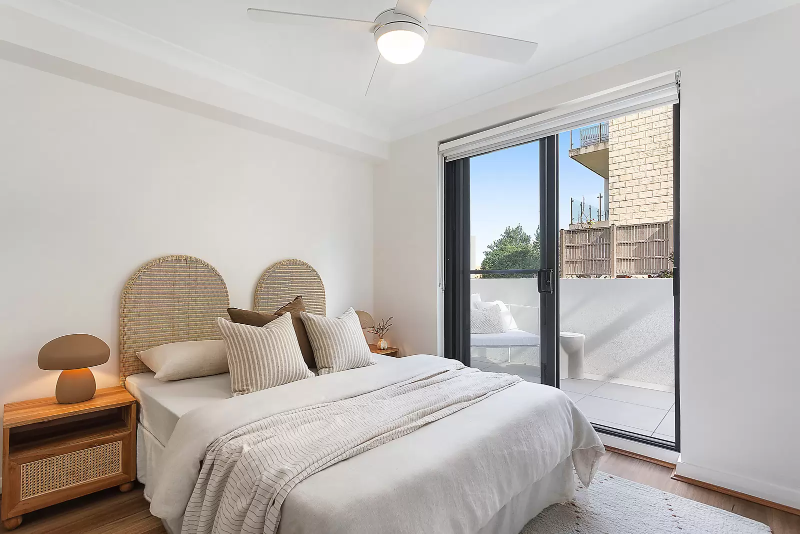 7/25-29 Bond Street, Maroubra Sold by Sydney Sotheby's International Realty - image 6