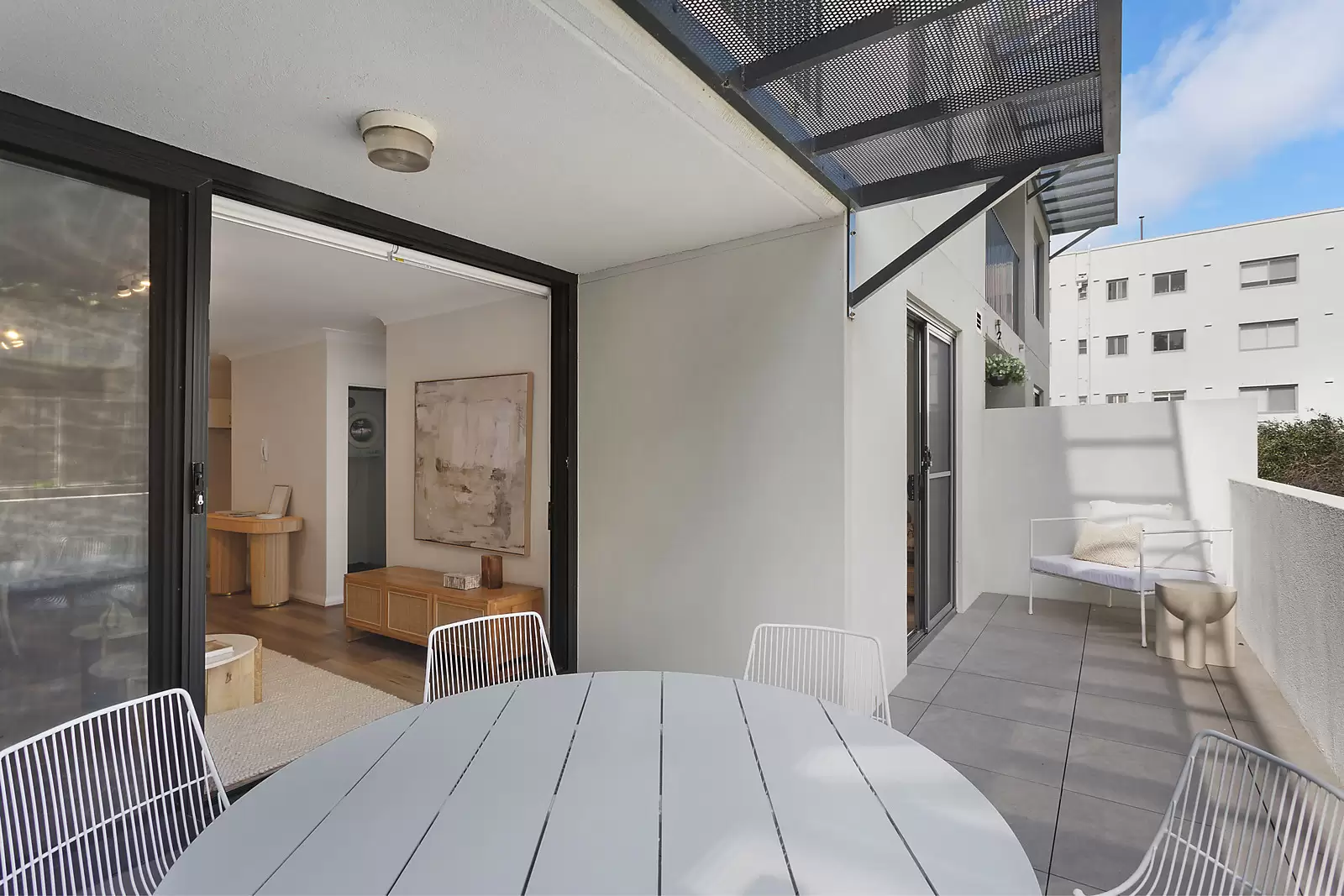 7/25-29 Bond Street, Maroubra Sold by Sydney Sotheby's International Realty - image 2