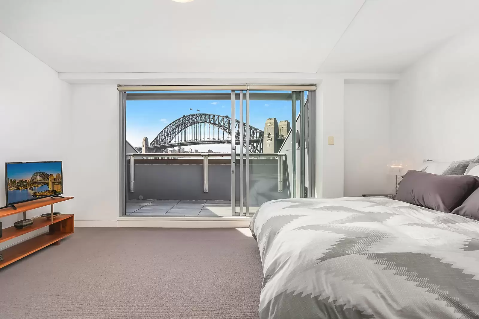 618/19 Hickson Road, Sydney Leased by Sydney Sotheby's International Realty - image 5