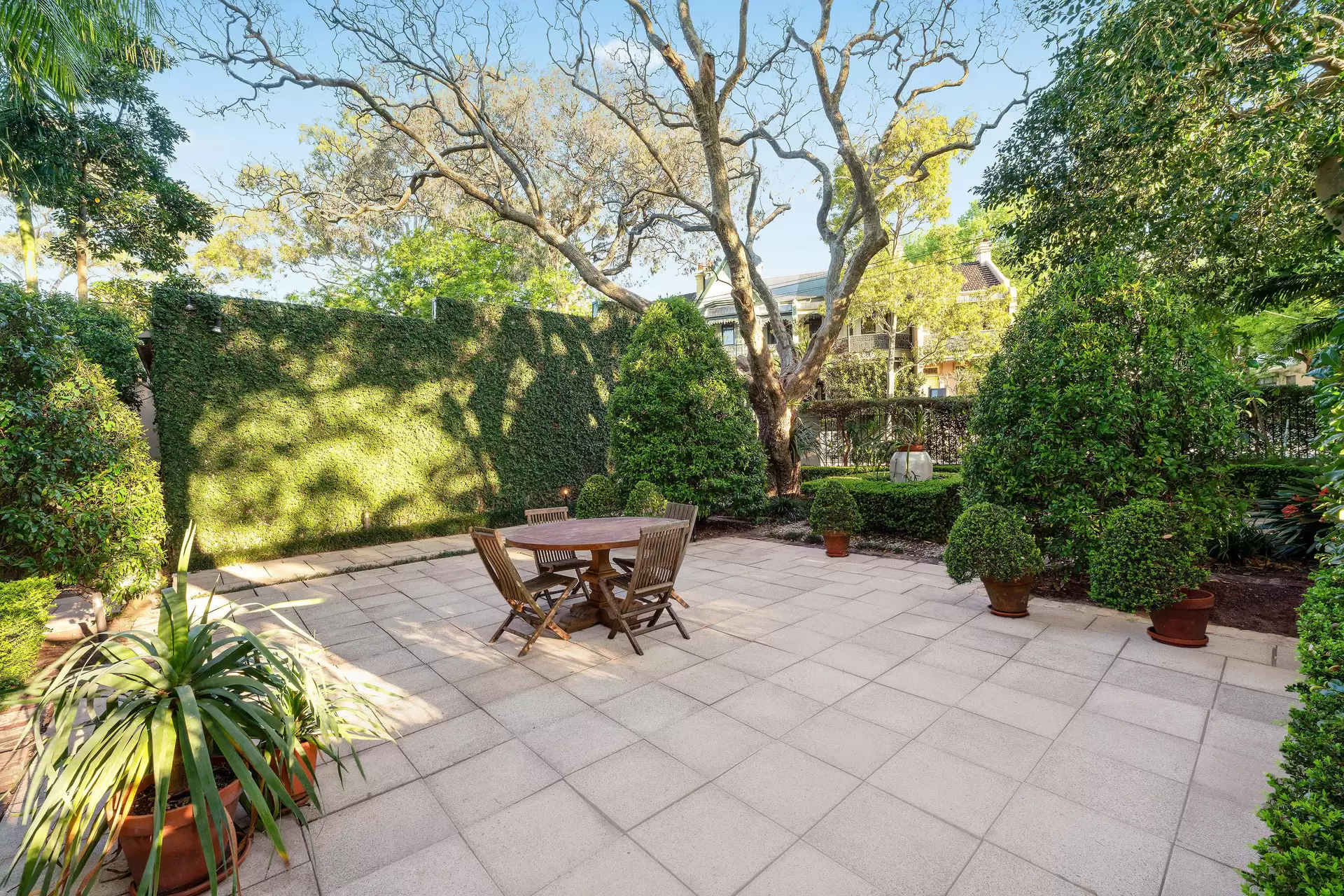 96-104 Glenmore Road, Paddington Sold by Sydney Sotheby's International Realty - image 7
