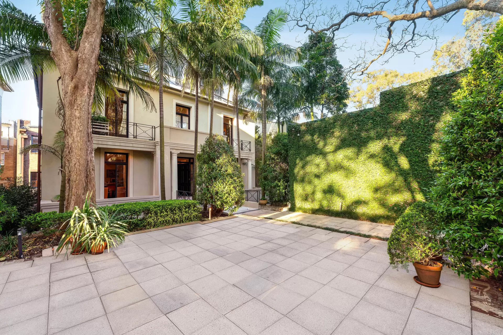96-104 Glenmore Road, Paddington Sold by Sydney Sotheby's International Realty - image 1