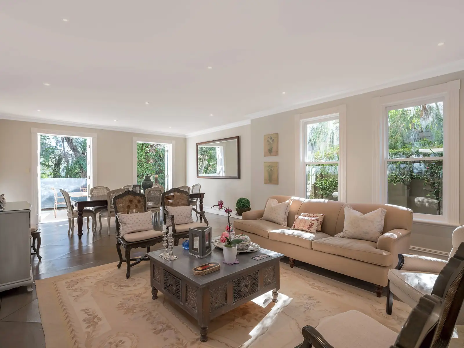 14 Arthur Street, Dover Heights Sold by Sydney Sotheby's International Realty - image 1