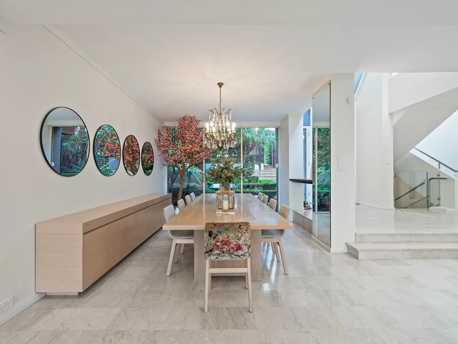12 Burrabirra Avenue, Vaucluse Sold by Sydney Sotheby's International Realty - image 5