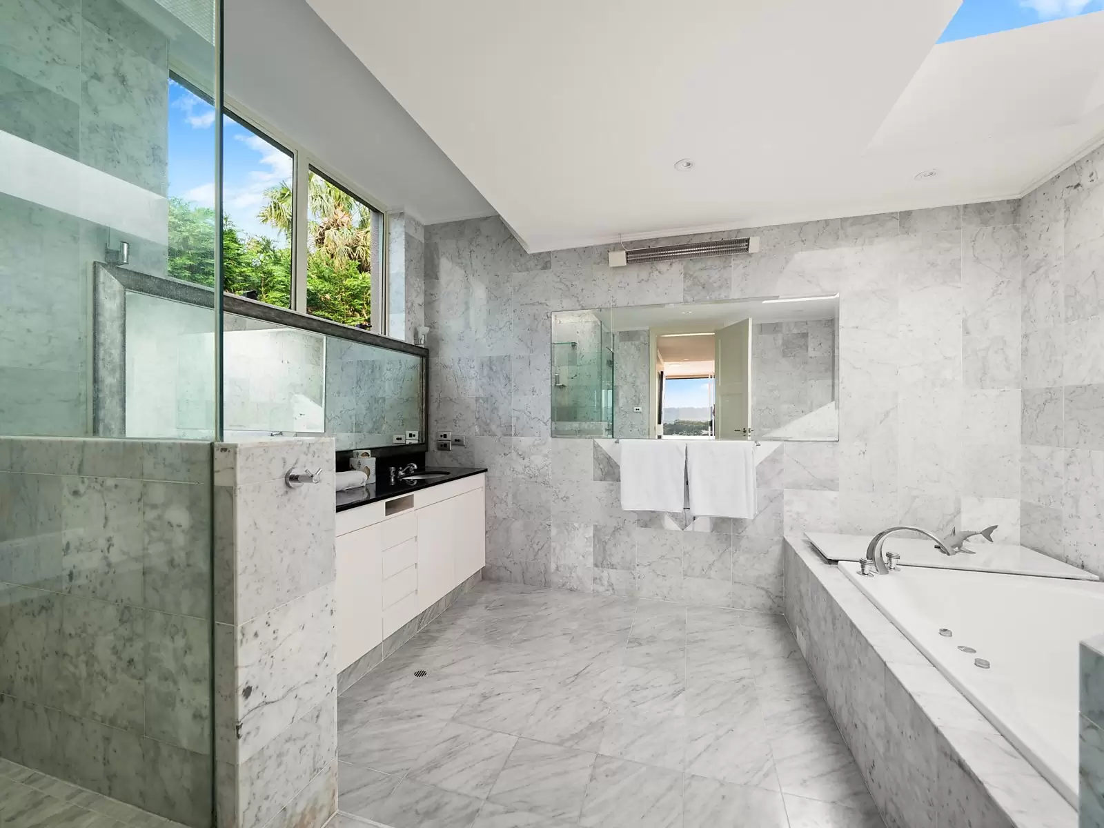 12 Burrabirra Avenue, Vaucluse Sold by Sydney Sotheby's International Realty - image 12