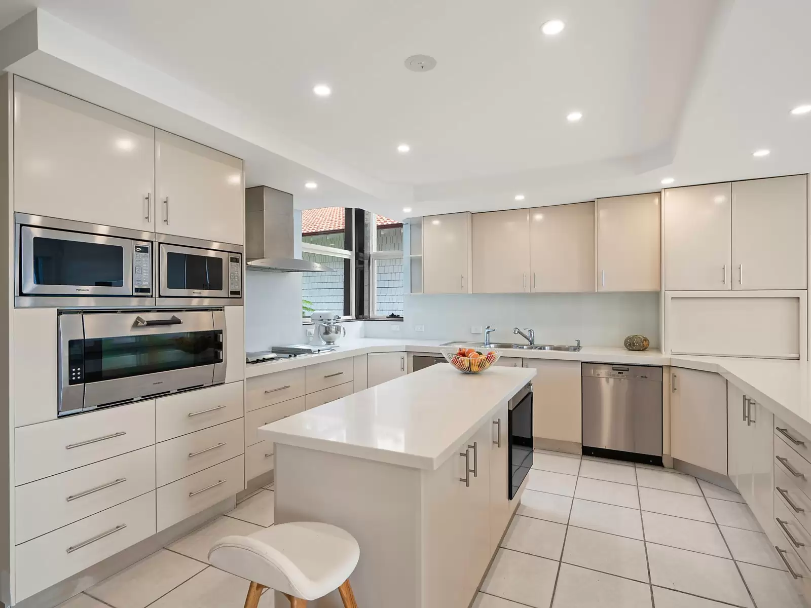 12 Burrabirra Avenue, Vaucluse Sold by Sydney Sotheby's International Realty - image 6