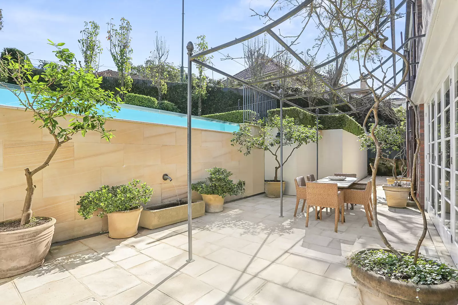 4 Glencoe Road, Woollahra Sold by Sydney Sotheby's International Realty - image 6