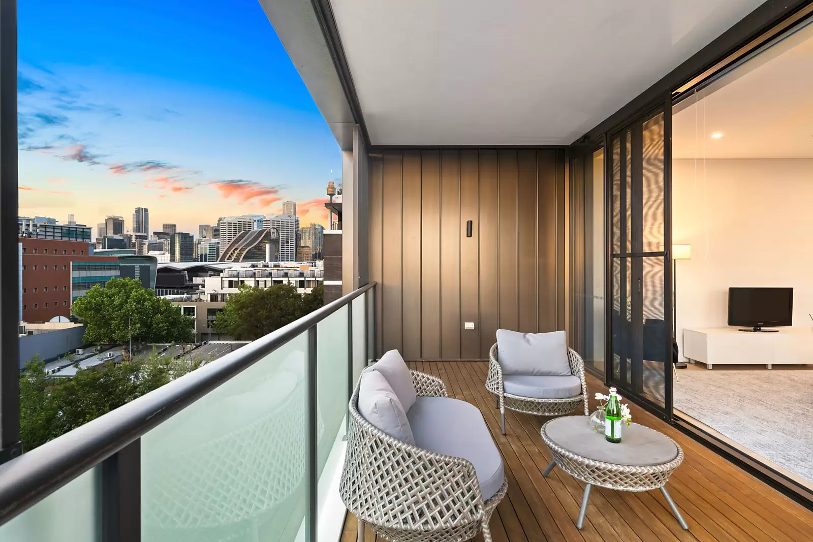 702/276 Bulwara Road, Ultimo Sold by Sydney Sotheby's International Realty - image 3
