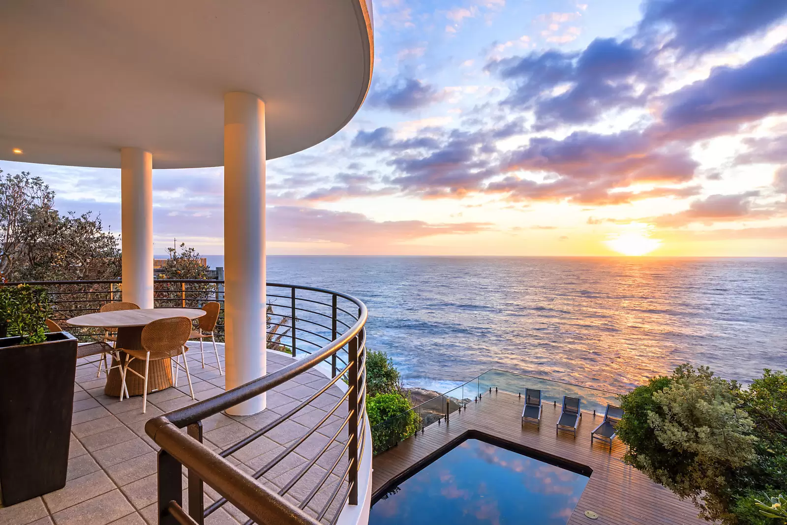 55 Cuzco Street, South Coogee Sold by Sydney Sotheby's International Realty - image 1