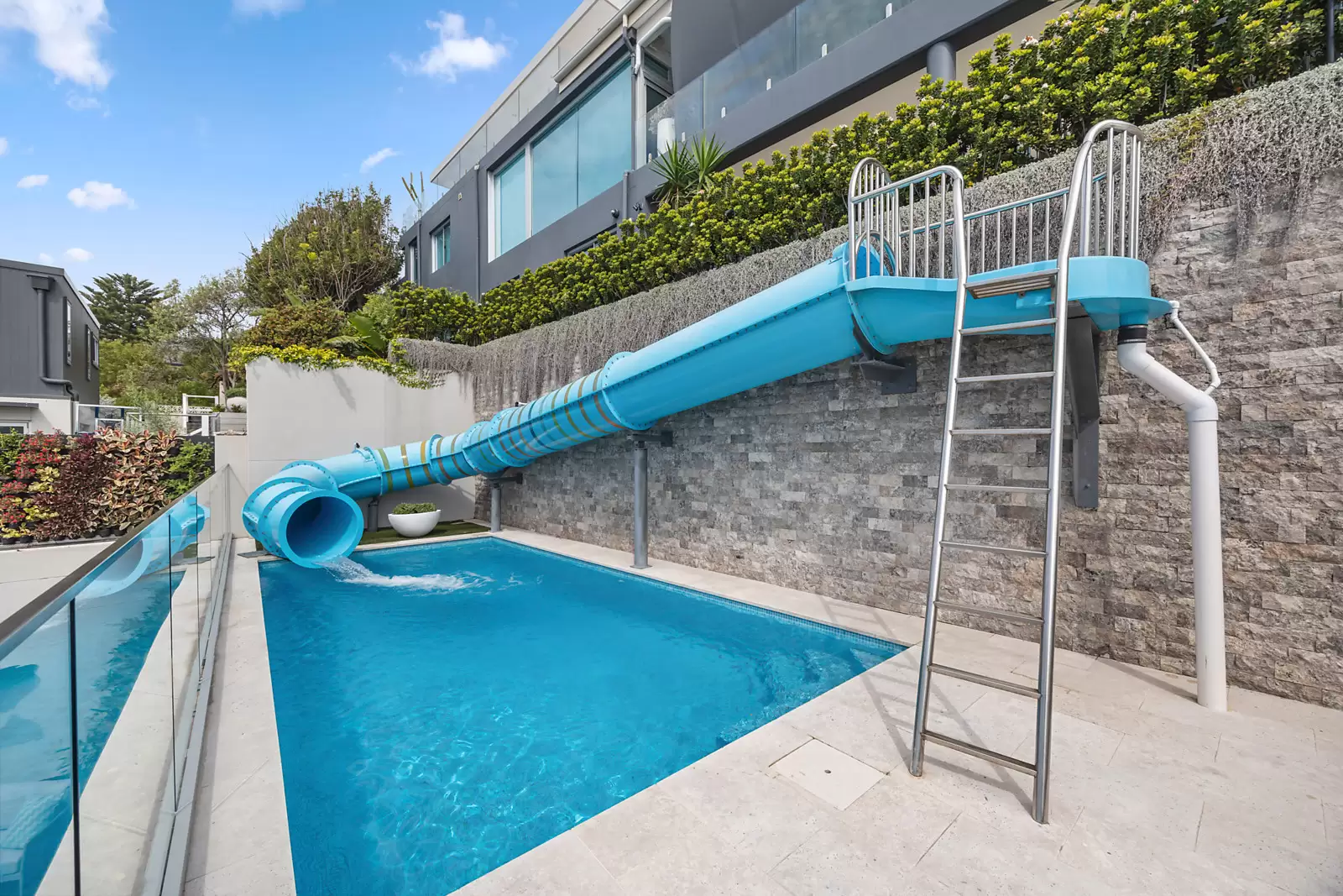 4 Ahearn Avenue, South Coogee Sold by Sydney Sotheby's International Realty - image 9