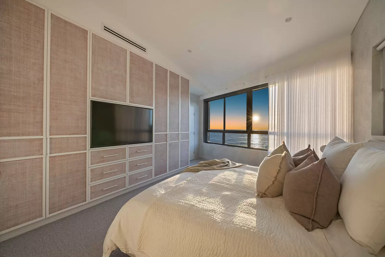 4 Ahearn Avenue, South Coogee Sold by Sydney Sotheby's International Realty - image 11