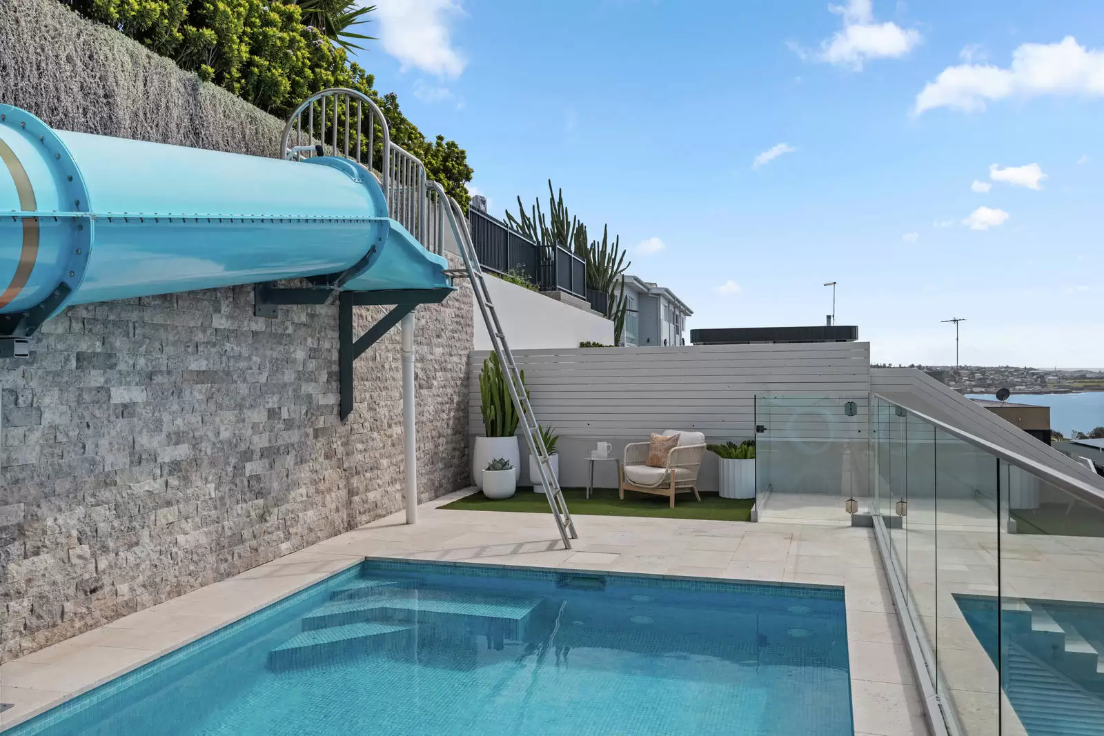 4 Ahearn Avenue, South Coogee Sold by Sydney Sotheby's International Realty - image 17