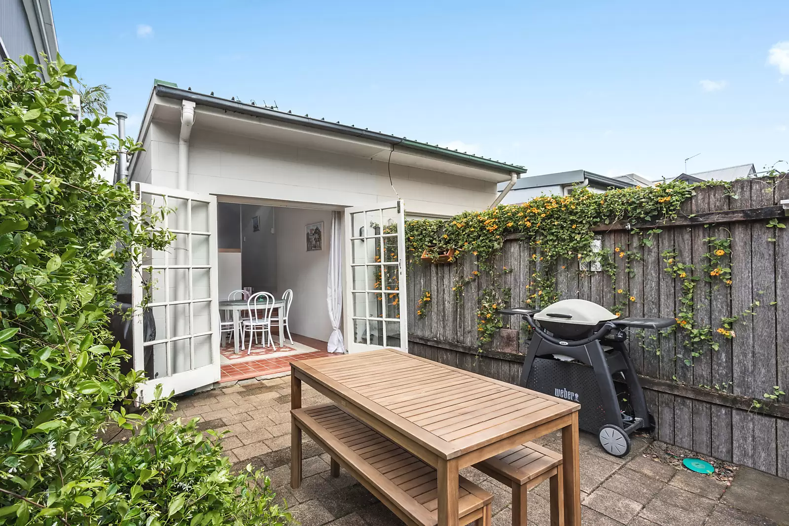 40 Caledonia Street, Paddington Sold by Sydney Sotheby's International Realty - image 2