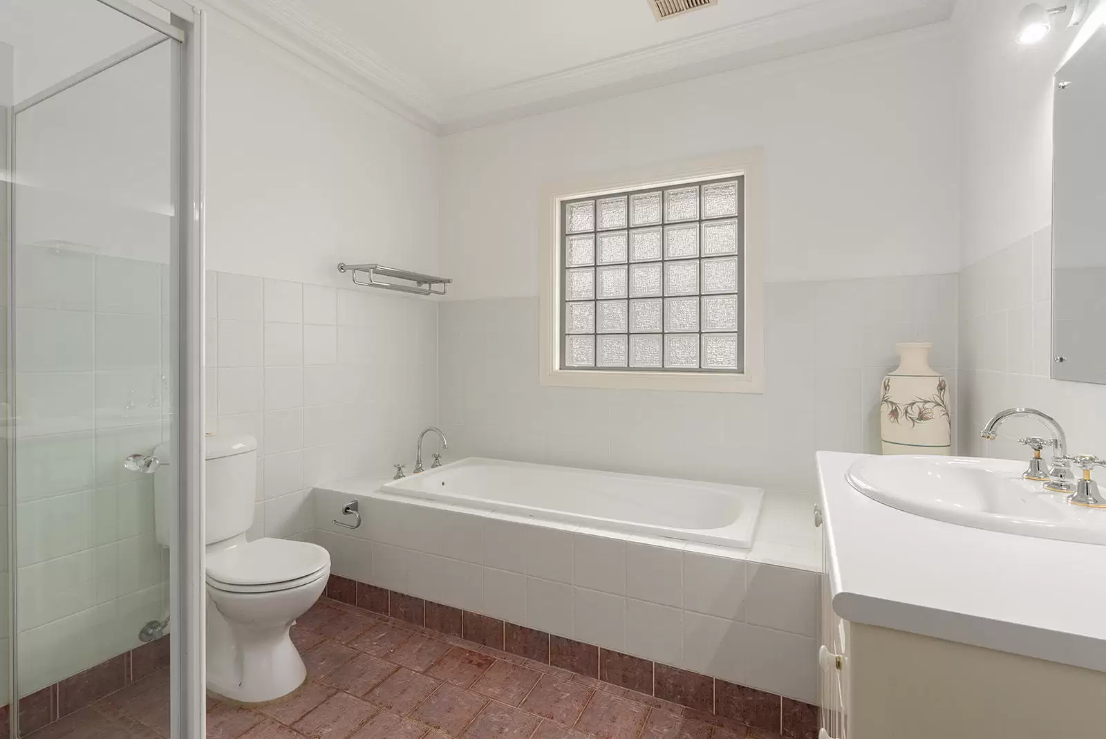 5 Carisbrooke Row, Bowral Sold by Sydney Sotheby's International Realty - image 13