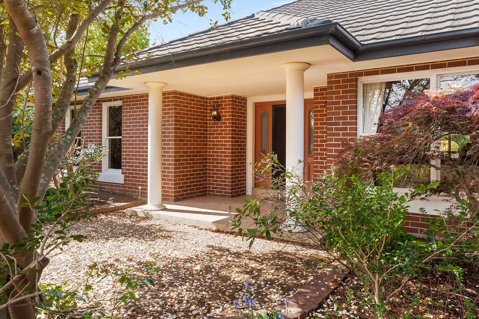 5 Carisbrooke Row, Bowral Sold by Sydney Sotheby's International Realty - image 2