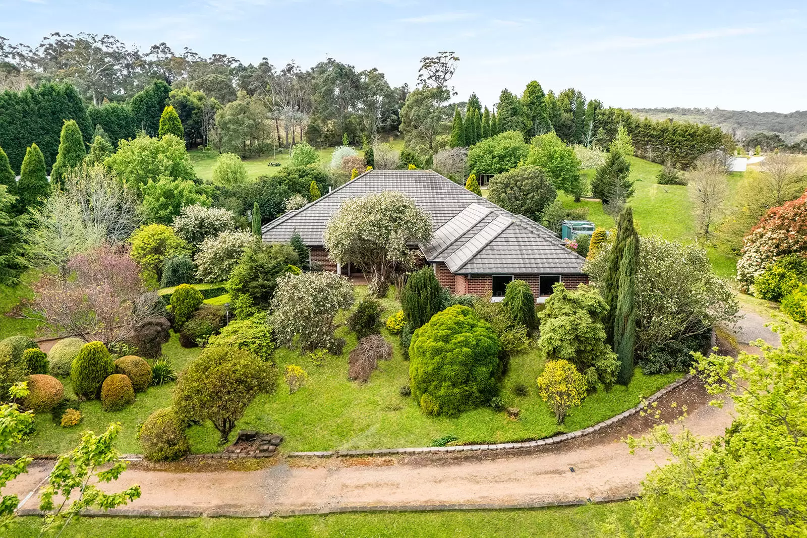 5 Carisbrooke Row, Bowral Sold by Sydney Sotheby's International Realty - image 3