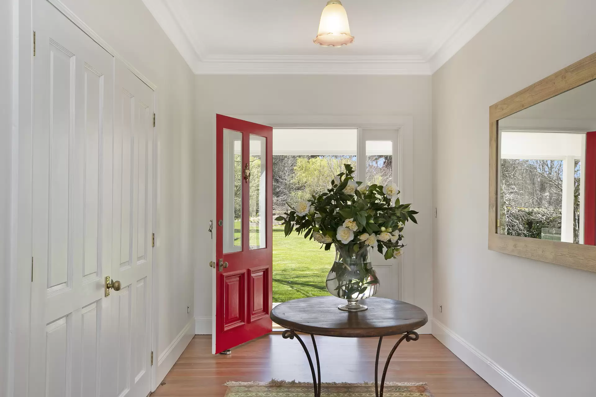 166 Sproules Lane, Glenquarry Sold by Sydney Sotheby's International Realty - image 3