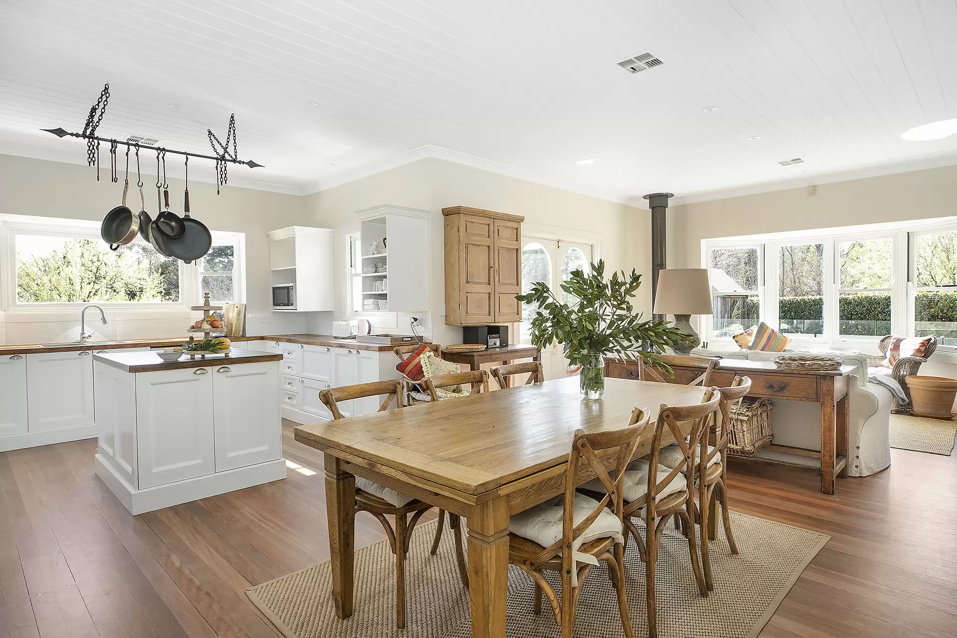 166 Sproules Lane, Glenquarry Sold by Sydney Sotheby's International Realty - image 5