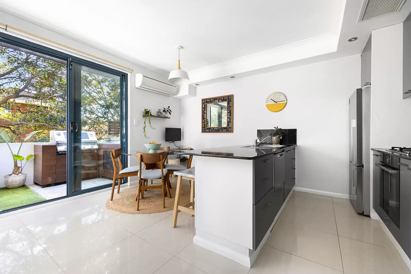12/63-67 Gilderthorpe Avenue, Randwick Sold by Sydney Sotheby's International Realty - image 3