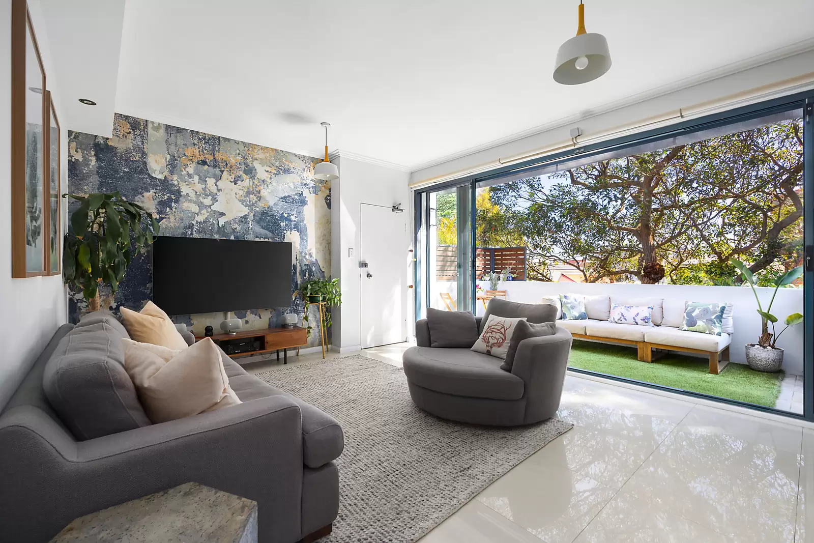 12/63-67 Gilderthorpe Avenue, Randwick Sold by Sydney Sotheby's International Realty - image 2