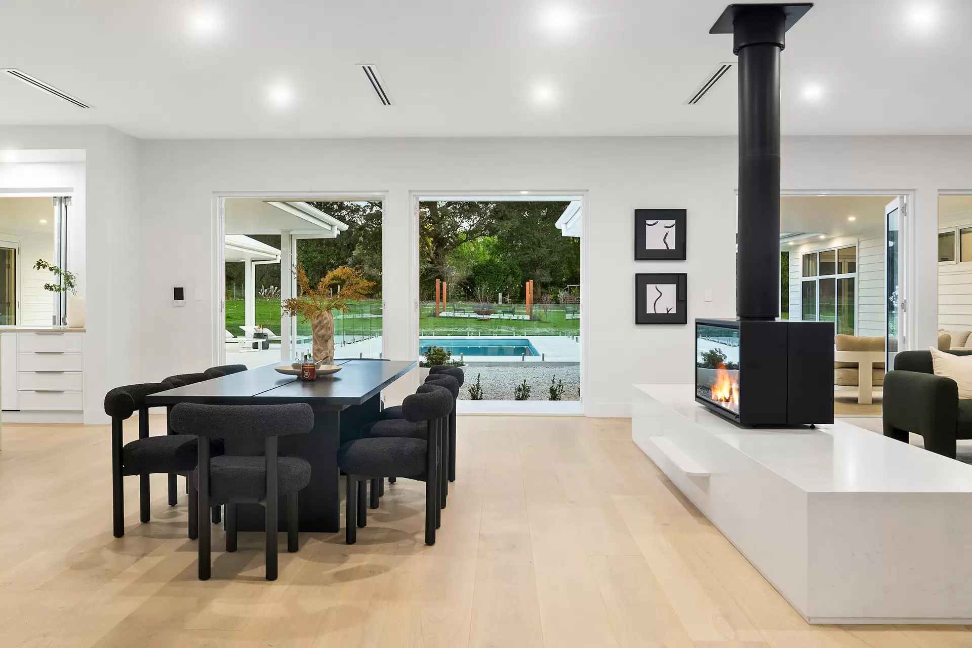 19 Heritage Drive, Bundanoon Sold by Sydney Sotheby's International Realty - image 7