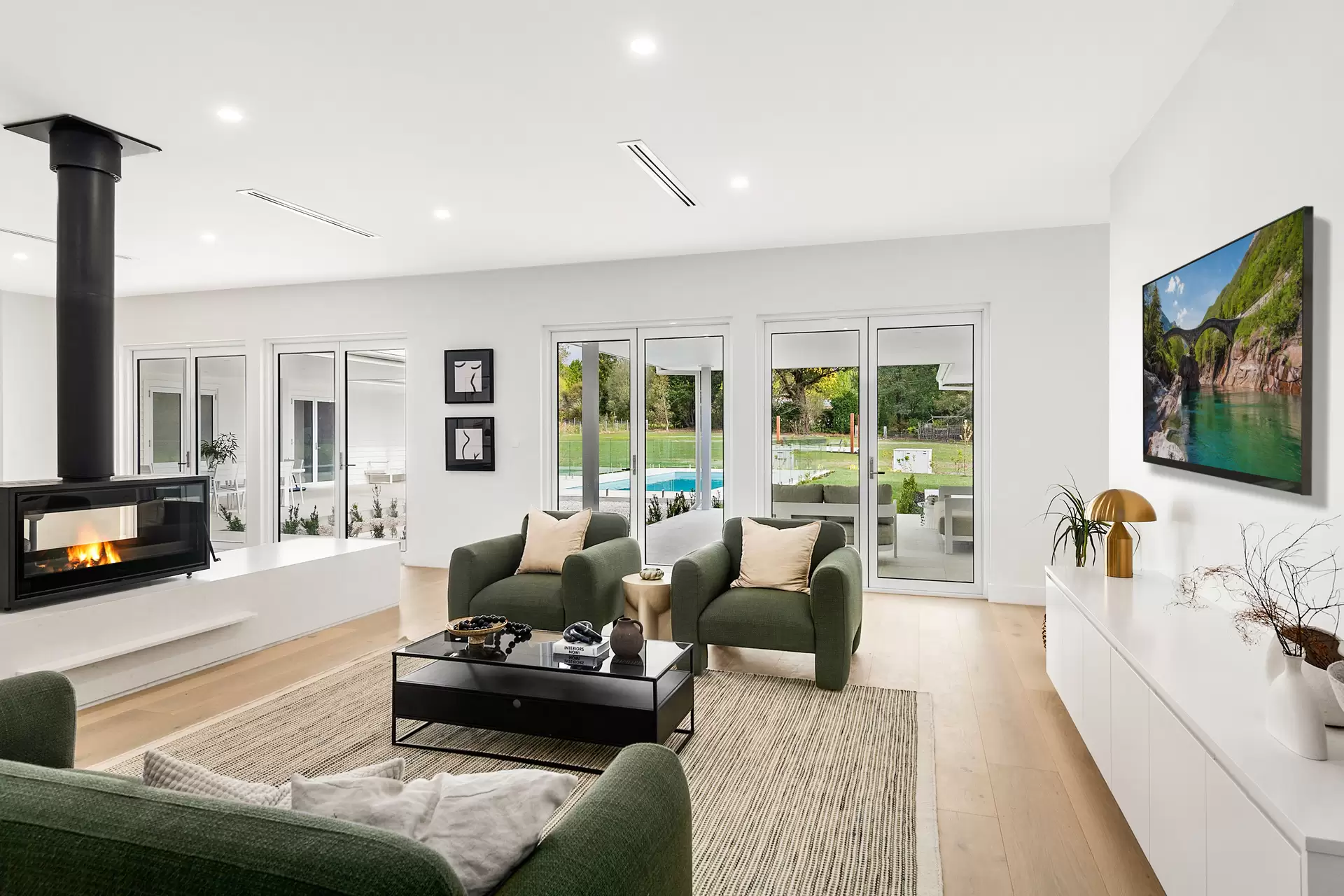 19 Heritage Drive, Bundanoon Sold by Sydney Sotheby's International Realty - image 6