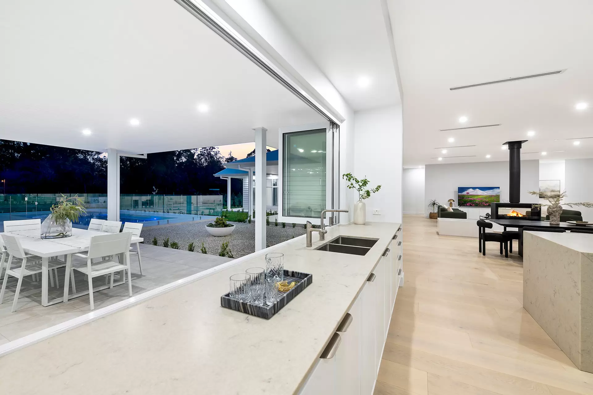 19 Heritage Drive, Bundanoon Sold by Sydney Sotheby's International Realty - image 3