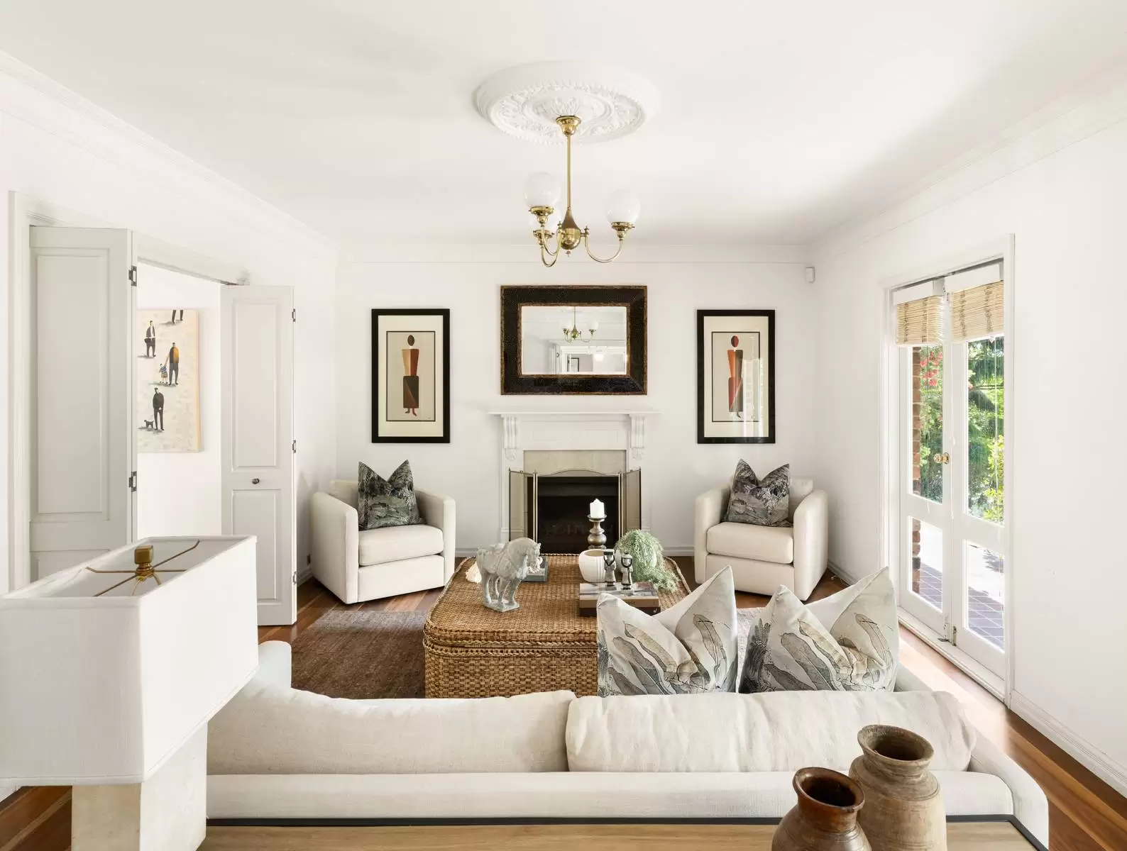 6 Charlton Avenue, Turramurra Sold by Sydney Sotheby's International Realty - image 4