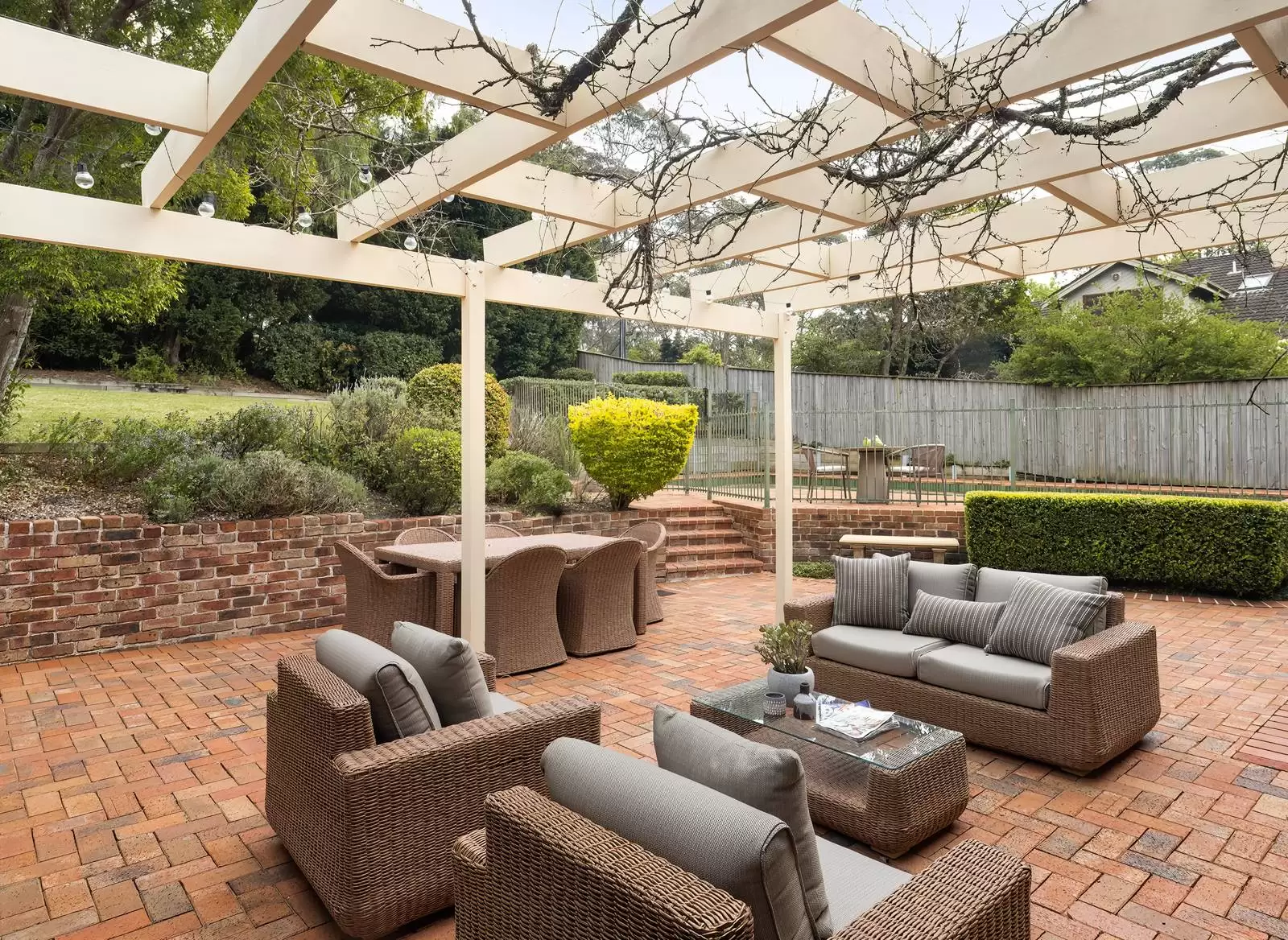 6 Charlton Avenue, Turramurra Sold by Sydney Sotheby's International Realty - image 10