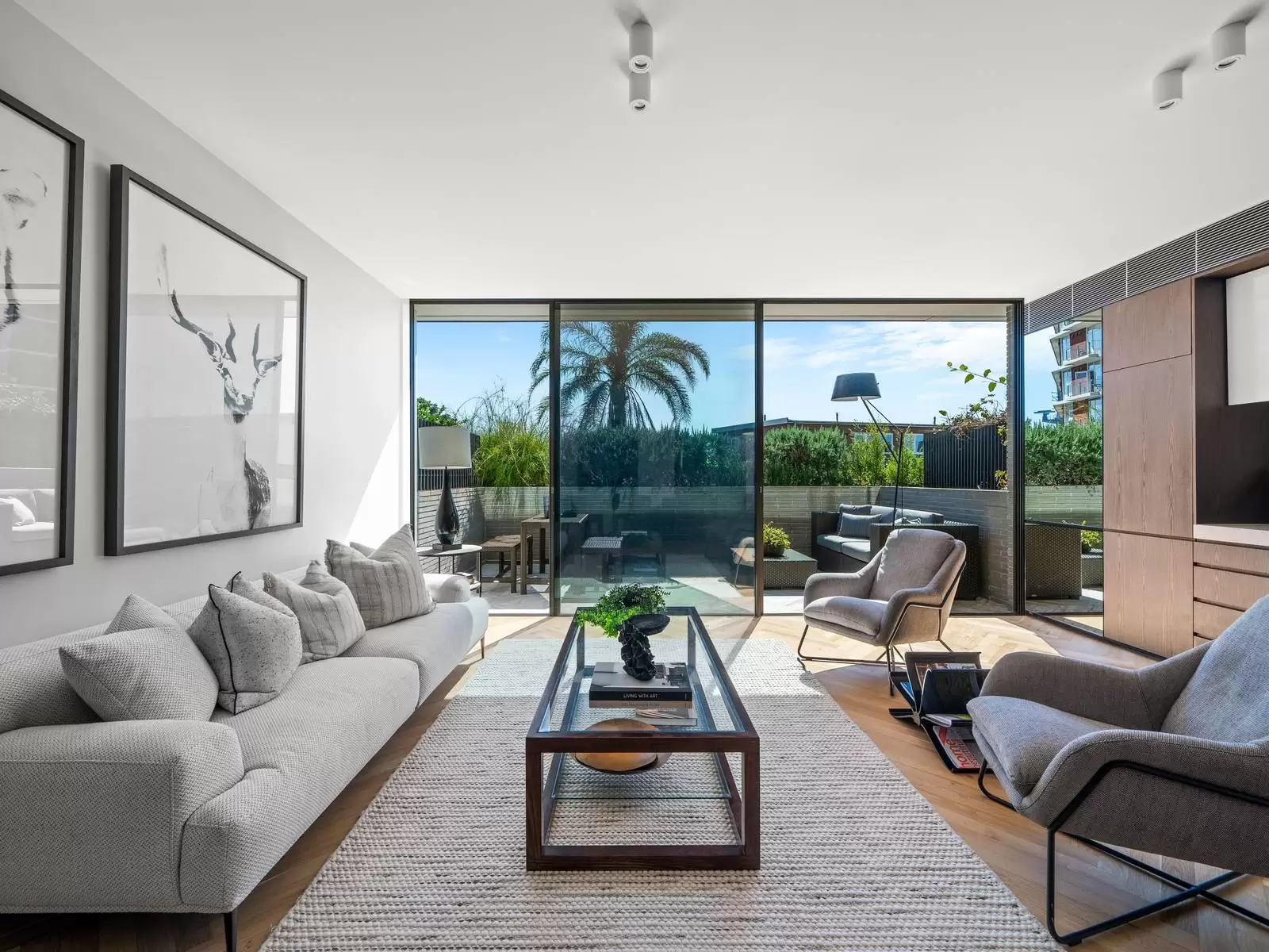 7/10 Wylde Street, Potts Point Leased by Sydney Sotheby's International Realty - image 4
