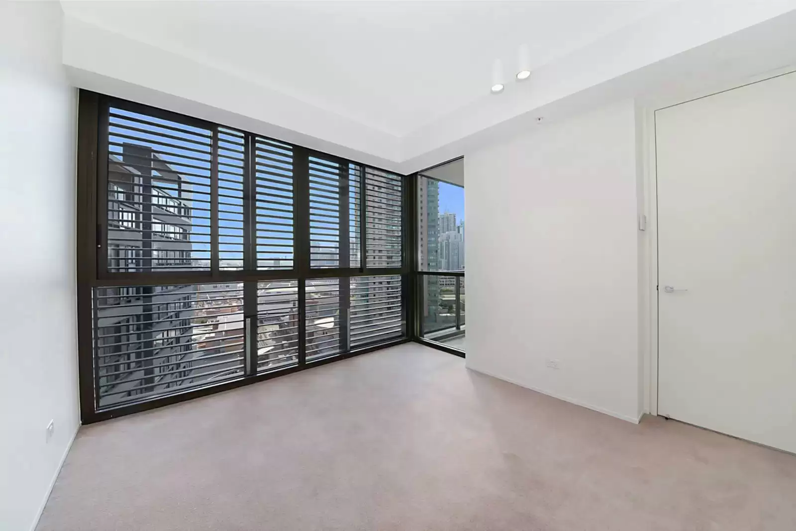 1607/178 Thomas Street, Haymarket Leased by Sydney Sotheby's International Realty - image 3