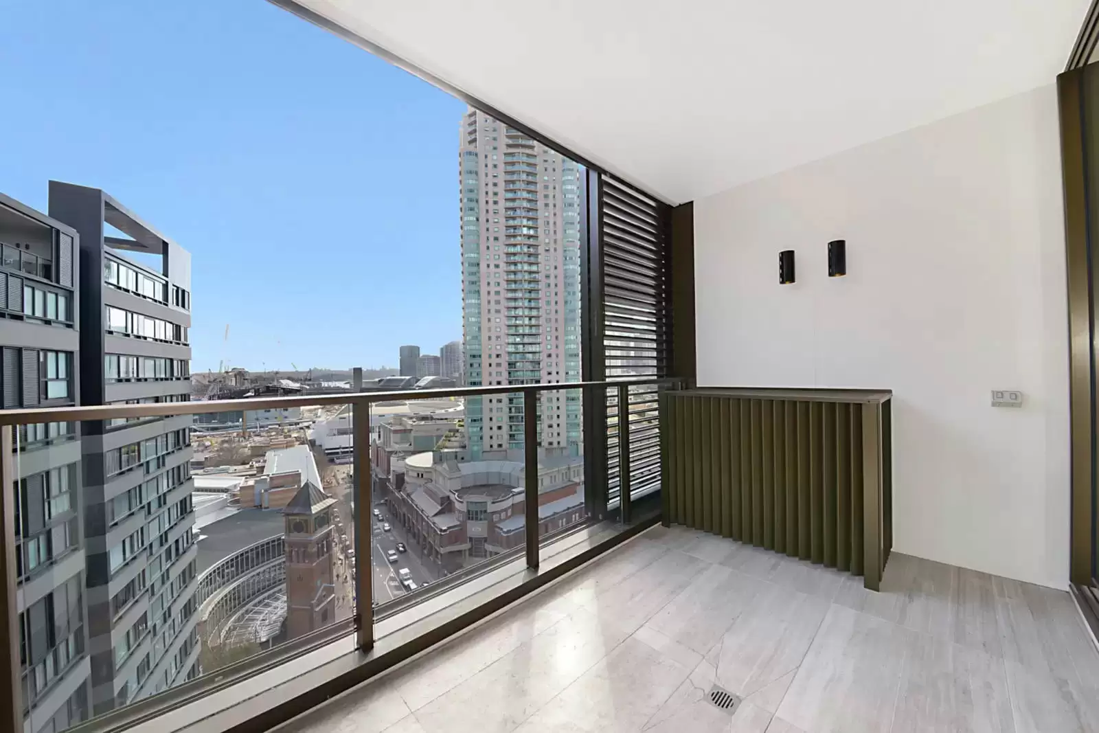 1607/178 Thomas Street, Haymarket Leased by Sydney Sotheby's International Realty - image 2
