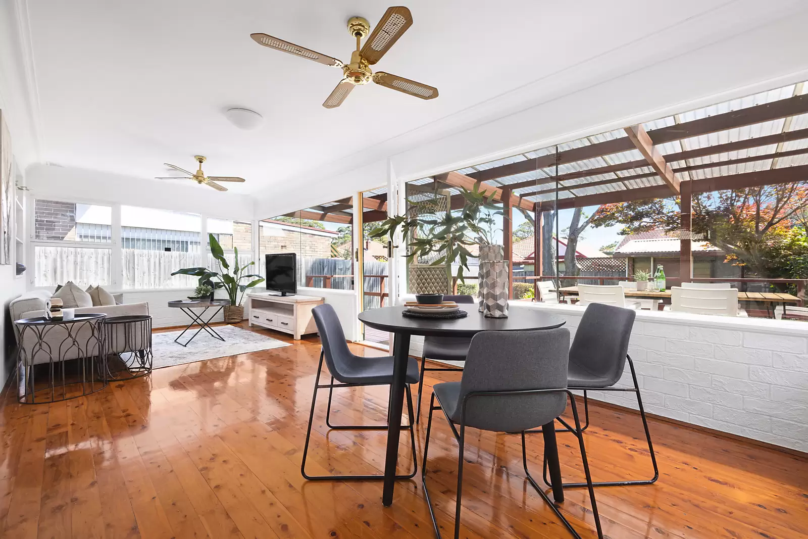 48 Leonard Avenue, Kingsford Sold by Sydney Sotheby's International Realty - image 4