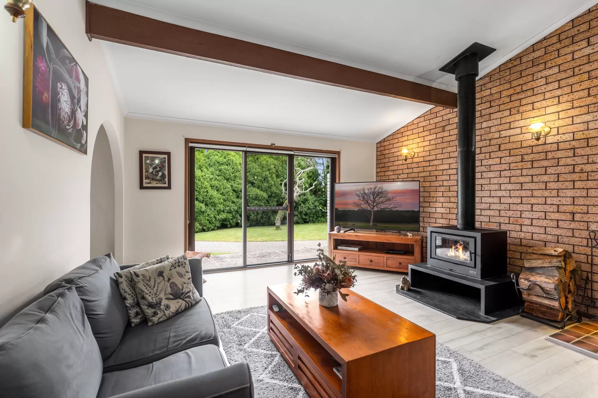9 Main Street, Robertson Sold by Sydney Sotheby's International Realty - image 5