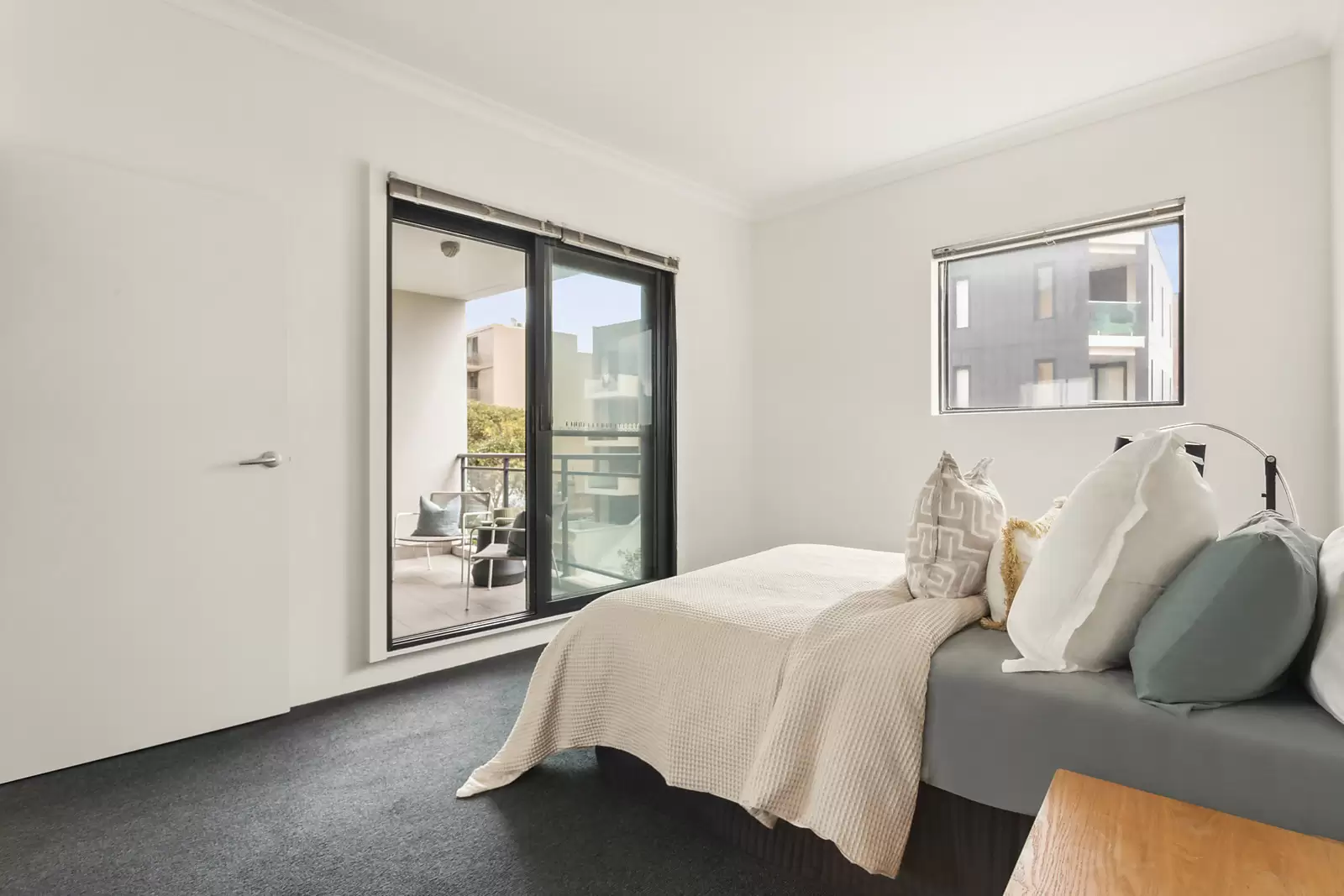 13/424-430 Elizabeth Street, Surry Hills Sold by Sydney Sotheby's International Realty - image 6