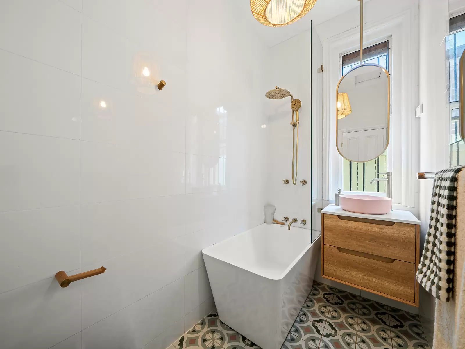 111 Old South Head Road, Bondi Junction Sold by Sydney Sotheby's International Realty - image 9