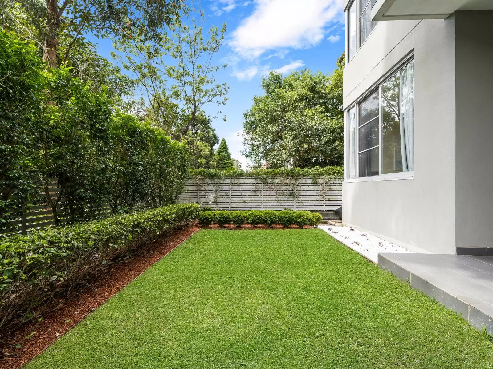 C102/3-7 Lorne Avenue, Killara Sold by Sydney Sotheby's International Realty - image 5