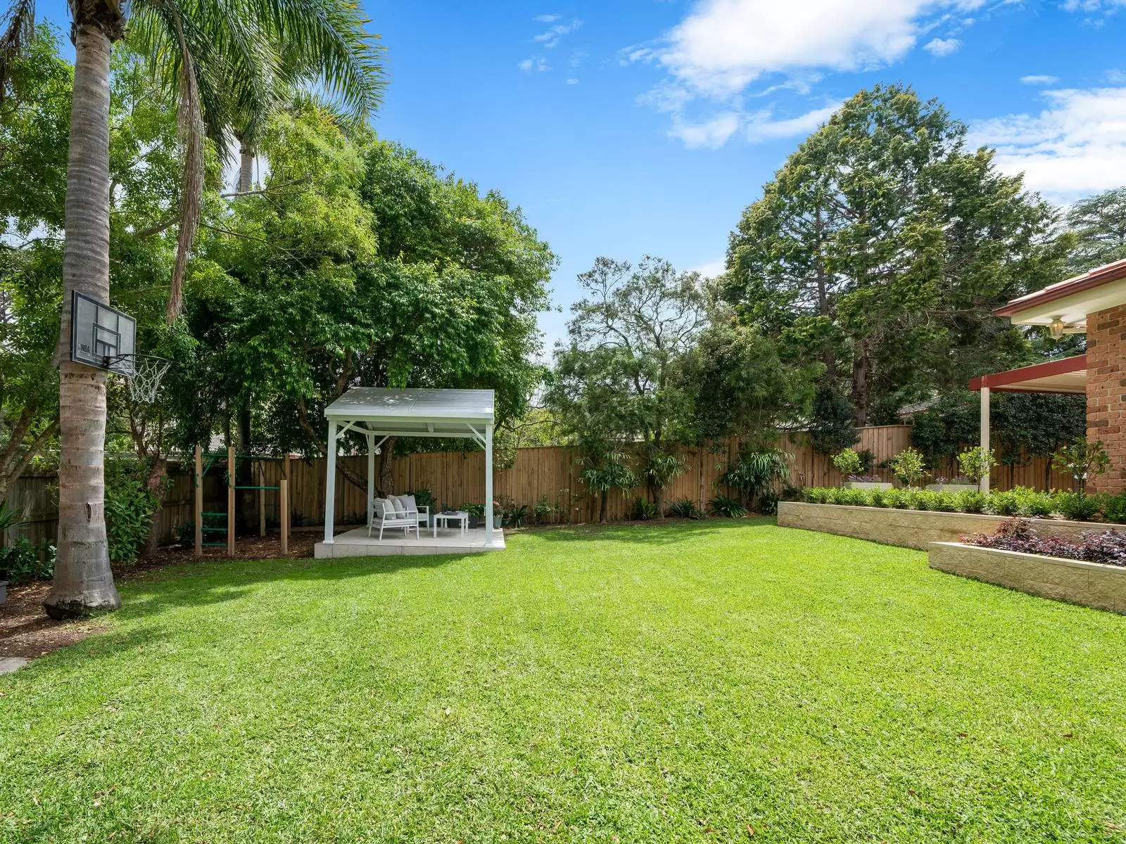 44 Unwin Road, Wahroonga Sold by Sydney Sotheby's International Realty - image 8