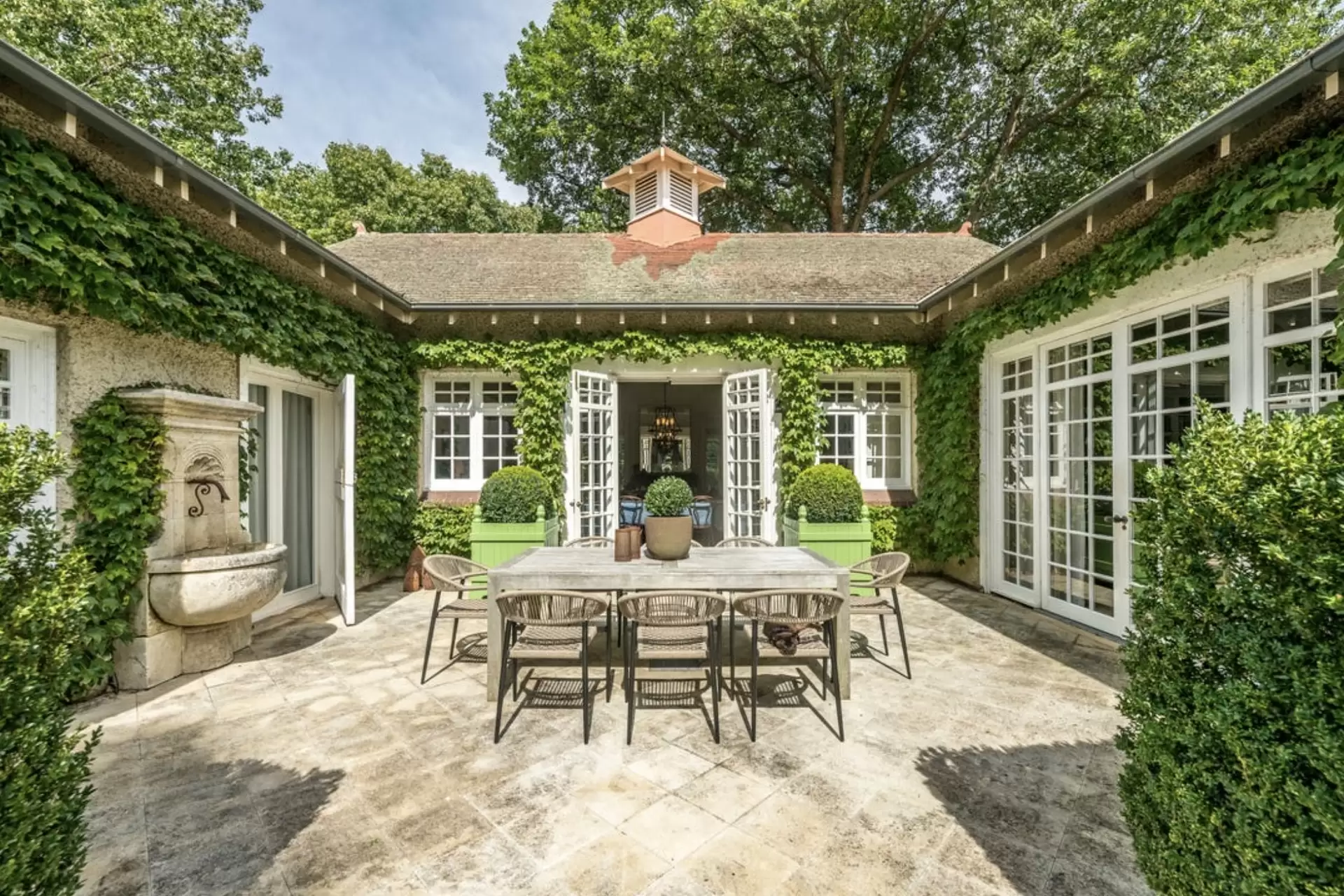 91A Bendooley Street, Bowral Sold by Sydney Sotheby's International Realty - image 2