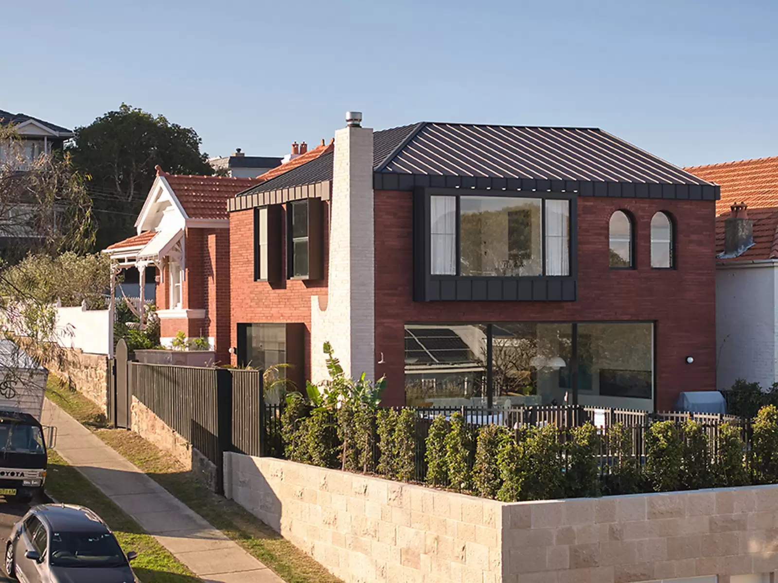 1 Belgrave Street, Bronte Sold by Sydney Sotheby's International Realty - image 1