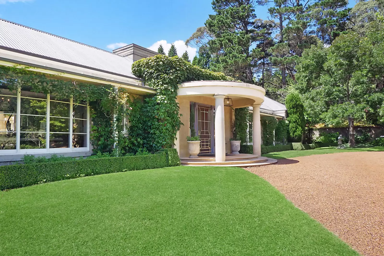 9 Wyndham Avenue, Mount Wilson For Sale by Sydney Sotheby's International Realty - image 1