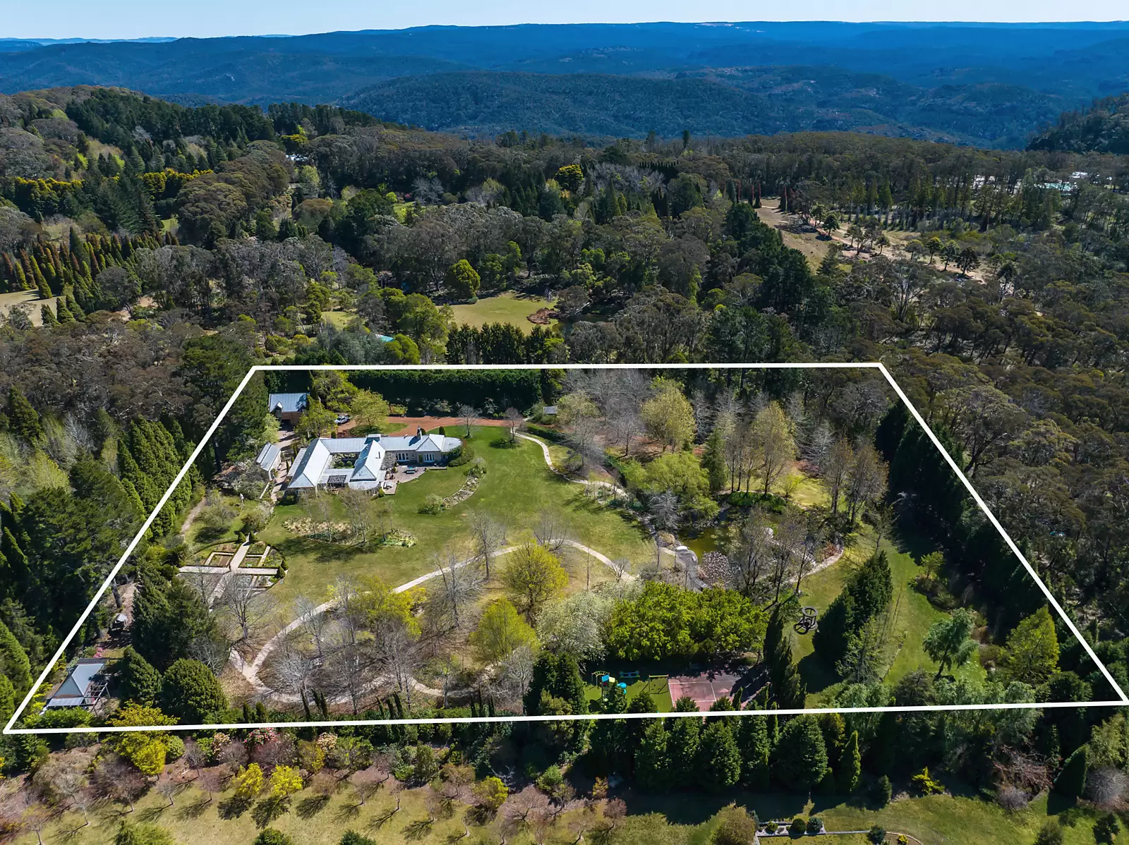 9 Wyndham Avenue, Mount Wilson For Sale by Sydney Sotheby's International Realty - image 17