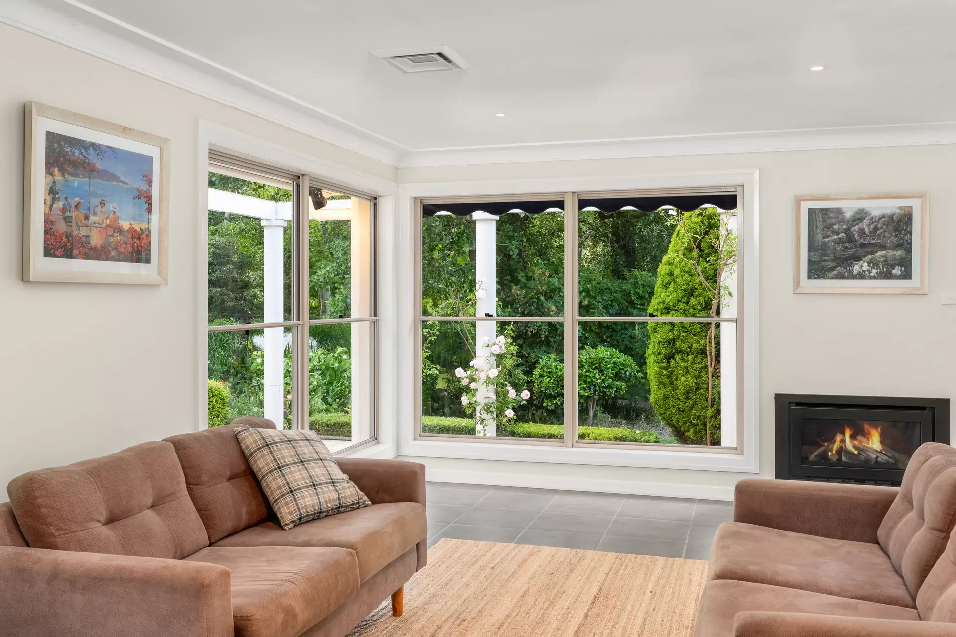 20 Hopewood Road, Bowral Sold by Sydney Sotheby's International Realty - image 3