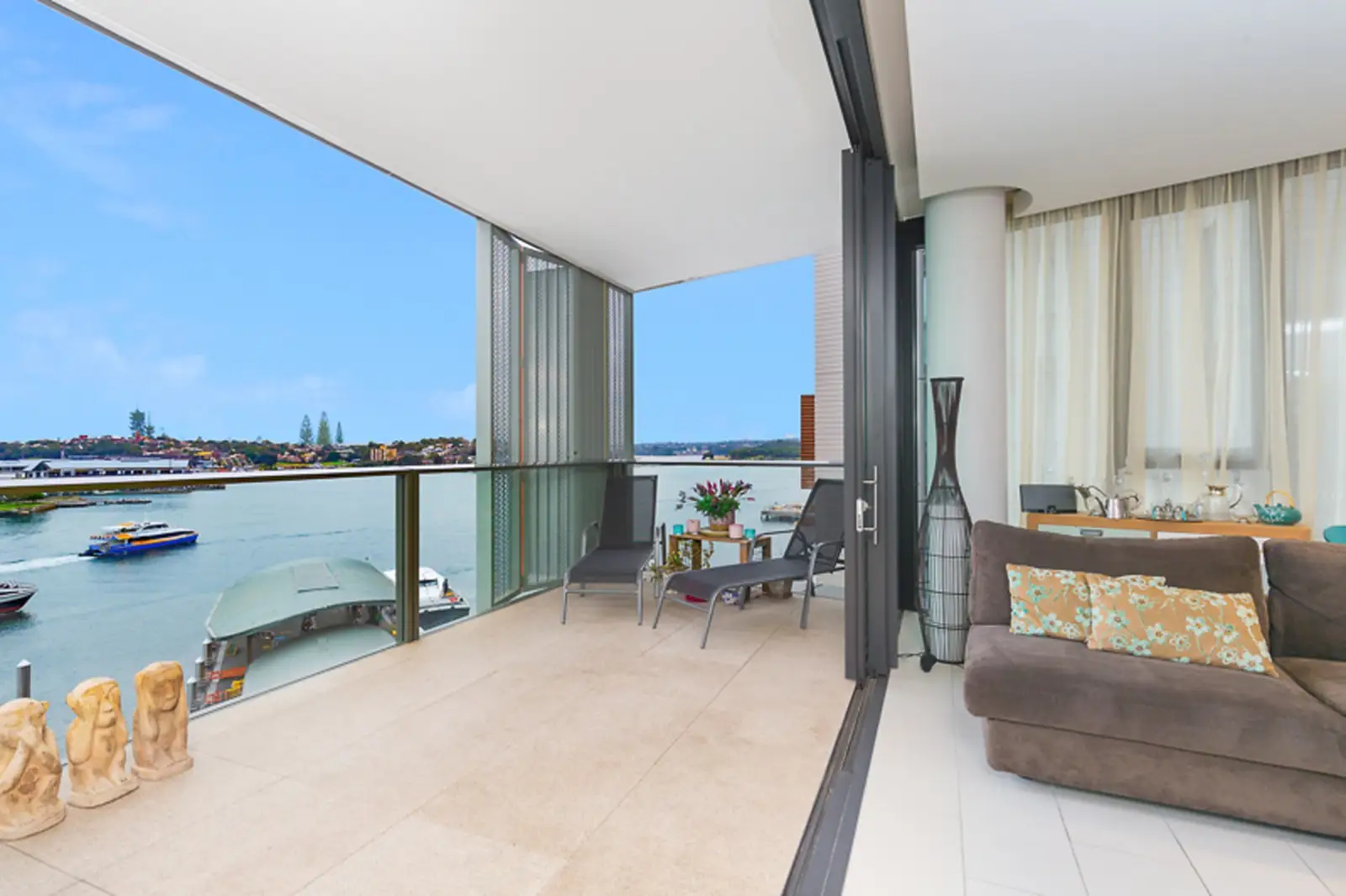 602/25 Barangaroo Avenue, Barangaroo Leased by Sydney Sotheby's International Realty - image 1