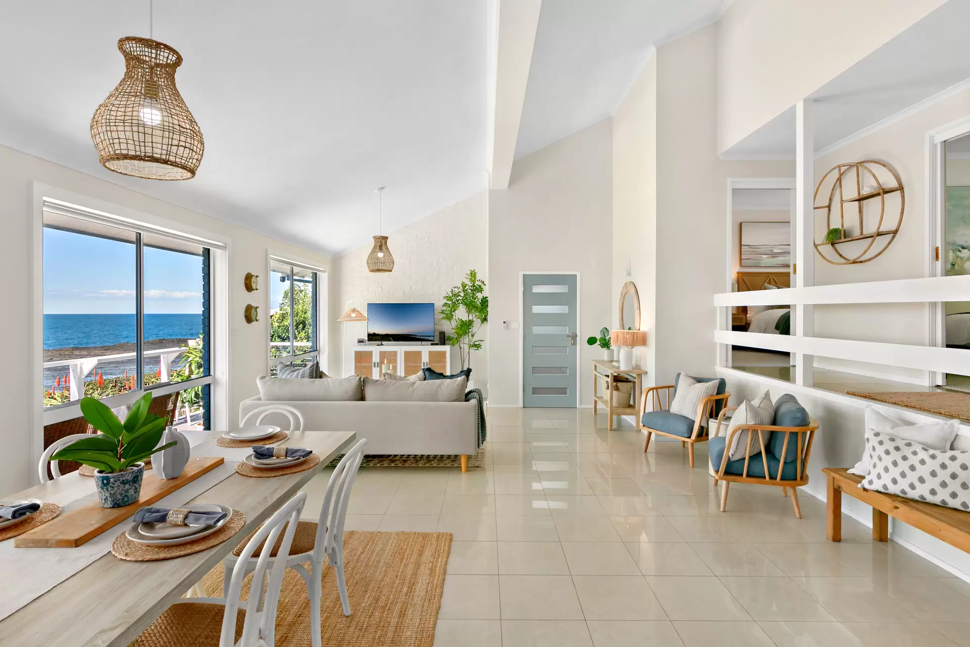 158 Headland Drive, Gerroa Sold by Sydney Sotheby's International Realty - image 4